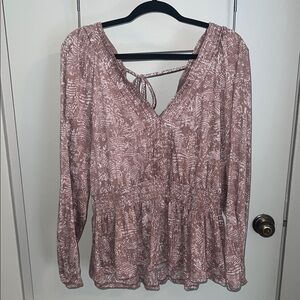 Buckle Dusty Pink Patterned Blouse